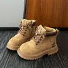 Botas amarillas para niños, botas estilo Martin de algodón de doble capa para niñas, nuevo estilo de moda Otoño/Invierno 2026, botas forradas de felpa para niños, botines antideslizantes