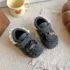 Zapatos de Algodón con Adorno de Encaje para Niñas Boken Otoño/Invierno 2026 Pequeño/Mediano/Grande Niños Suela Suave Antideslizante Moño Muñeca Kitten Algodón