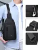 Bolsa para Hombre 2026 Primavera Nuevo Estilo Bolsa de Pecho Casual para Hombre Bolso Cruzado de Hombro Urbano Simple Ligero de Nailon Bolsa de Pecho