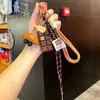 Miu Wind Agua Alcalina Pan Llavero Otoño e Invierno Maillard Lindo Colgante de Pan Pareja Estudiante Decoración de Mochila Escolar
