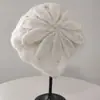 Sombrero de flor grande multicolor cálido para otoño e invierno, ganchillo hecho a mano, capa única de mohair para otoño e invierno
