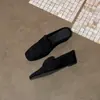 Primeiro Encontro com o Estilo Preguiçoso da Temporada: Sapatos Mule Simples Femininos com Solas Grossas de Camurça, Calce Fácil com Bico Fechado para o Verão