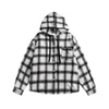 Camisa Xadrez Preto e Branco Estilo Retrô Americano para Homens, Camisa com Capuz Design de Outono, Jaqueta Versátil Casual High Street para Casais