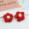 Bonita flor de lana de hojaldre, broche de flores de punto hecho a mano, pequeño material decorativo hecho a mano, accesorios para el cabello para niños.