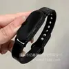 Pulseira de Couro com Trama de Bambu Rachado Duplo Botão Adequada para Apple 10 S11 Huawei Fit4 Gt6 Xiaomi 10