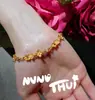 Colar com moeda de dragão esmaltada banhada a ouro estilo antigo, novo conjunto de pulseira floral deslumbrante com várias flores e diamantes brilhantes estilo chinês