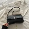 Bolso Pequeño Cuadrado Casual Texturizado Simple Nuevo Primavera Verano 2026, Bolso de Hombro o Axila para Mujer Elegante de Moda de Nicho