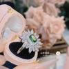 Anillo camelia Sena luz aguamarina femenino Vintage chapado en oro micro incrustado circón flor anillo de ensueño
