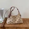 Bolso de Felpa Gamuzada para Mujer 2026 Nuevo de Moda Otoño Bolso de Mano de Lunares Bolso de Hombro Individual Retro para Viaje Bolso Cruzado