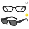 Gafas Retro Cuadradas de Marco Pequeño Sin Receta, Lentes Inteligentes Fotocromáticos, Estilo Urbano Popular, Gafas Protectoras de Alta Definición Anti-Luz Azul