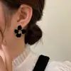 Brincos de flor de veludo para mulheres outono e inverno brincos de luxo leve de alta qualidade elegantes brincos de celebridade da internet elegantes brincos de agulha de prata vermelha