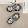 Tênis chunky estilo pai para mulheres, tênis de treino alemão que aumenta a altura, super populares em 2026, novos tênis esportivos e casuais cinza estilo europeu para o outono
