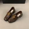 Mocassins femininos salto grosso primavera e outono sapatos baixos salto alto slip-on slip-ons estilo britânico salto médio mary jane sapatos pequenos de couro