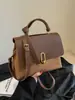 Bolsa de Mão para Mulheres, Nova Bolsa de Ombro Versátil Outono/Inverno 2023, Bolsa Transversal de Commuter Nicho Retrô, Estilo Nicho Coreano