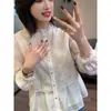 Camisa Elegante y de Moda con Encaje Bordado, Estilo Falso Dos Piezas para Mujer, Nueva Versátil Elegante de Verano 2025, Top Empalmado que Reduce la Edad