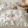 Estilo Coreano Estilo Princesa Encaje Estampado de Dibujos Animados Vellón de Leche Juego de Cuatro Piezas Juego de Tres Piezas Grueso Cálido Ropa de Cama Funda de Edredón