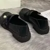 Mocassins Femininos de Solado Grosso 2026 Outono Novo Estilo Britânico Casual Confortável Versátil Slip-On Sapatos de Couro
