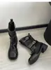Botas Martin para mujer que aumentan la altura y estilizan, nuevo modelo otoño/invierno 2026, botas de caña media color marrón retro de suela blanda para combinar con faldas, botas arrugadas