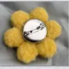 Broches de Flor Peluda, Ramilletes, Macarrones de Peluche, Accesorios de Girasol, Bolsas, Accesorios para la Cabeza, Accesorios para Sombreros al por Mayor