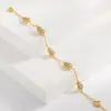 Pulsera de Calabaza Completa de Diamantes de Lujo Ligero, Forma de Trébol de Cuatro Hojas, Chapada en Oro, Sensación de Alta Gama, Pulsera Versátil Exquisita de Nicho que Realza el Tez, Estilo para Mujer