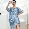Camisola de Seda de Algodão para Mulheres, Novo Vestido de Verão Estilo Chinês, Vestido de Seda de Algodão Que Pode Ser Usado Fora, Roupa de Casa de Alto Padrão Extra Longa para Primavera e Outono