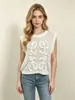 Chaleco de punto hueco tejido a mano tridimensional con estampado de letras para primavera-verano, estilo nuevo, ajuste casual holgado, cuello redondo, sin mangas para mujer