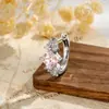 Henson 2026 Novo Modelo Reverse Paris Floral Coração Doce Zircônia Quadrada 5A Clipe de Orelha Stud para Osso da Orelha Joia para Piercing