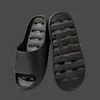 2026 Nuevo Modelo Zuecos de Verano para Hombre para Exteriores con Sensación de Caminar sobre las Nubes, Pantuflas Cerradas de Suela Gruesa, Sandalias de Playa, Zapatos Casuales