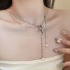 Colar Prateado Borboleta Puxável, Feminino, Estilo Cool, Corrente Clavicular de Luxo Leve, Corrente de Pescoço Versátil da Moda 2025