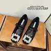 Cómodos para los pies, con un aumento de altura interno de 5 cm - Zapatos de pelo con pedrería, nuevo estilo otoño e invierno 2026, zapatos Mary Jane de felpa y cálidos para mujer