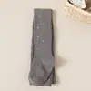 Novas leggings de algodão tricotado de outono para crianças, meias-calças finas com listras verticais e padrão de estrelas, calças da moda estilo coreano