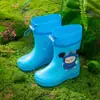 Botas de Lluvia para Niños Nuevas Dibujos Animados Lindas Niño Bebé Botas de Lluvia Niña Estudiante Niños Pequeños Zapatos de Agua Zapatos de Goma Impermeables