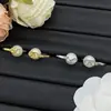Familia Hua/Huajia Pendientes de Botón de Latón con Tachuelas de Diamante en Forma de V Transfronterizos Pendientes de Perla Versátiles de Plata 925 para Mujer