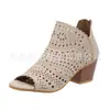 Juyuan Novo Estilo Europeu e Americano Boca de Peixe Pontual Moda Comércio Exterior Tamanho Grande Salto Alto Sapatos Femininos Laser Slip-on Sandálias Femininas