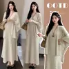 2026 Nova Roupa de Maternidade Primavera/Outono Blusa de Manga Morcego Vazada + Vestido Longo de Alça com Decote V Conjunto de Duas Peças para Emagrecer Durante a Gravidez
