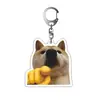 Un compañero de clase me dio un llavero de meme de Shiba Inu, un colgante de llavero acrílico, un artículo creativo y divertido.
