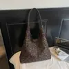 Bolsa Xiaomi Elegante Estampa de Leopardo Feminina Grande Capacidade Outono 2026 Nova Bolsa de Ombro Casual Bolsa Tote para Trabalho e Dia a Dia