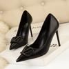 Salto agulha boca rasa bico fino fivela de metal simples sapatos de camada única estilo europeu e americano moda salto alto para banquete sapatos femininos atacado