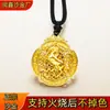 O Pingente Antigo do Cavalo do Ano do Ouro da Loja de Ouro Pode Ser Queimado Sem Desbotar