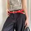 Cinto Vermelho para Mulheres, Design de Nicho Retrô, Acessório de Cinto de Couro com Metal Esculpido, Adequado para Vestidos e Jeans