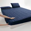 Protector de Colchón Acolchado Impermeable Deep Sleep 2026 Nuevo Dormitorio de Estudiante Pieza Única Lavable a Máquina Todas las Estaciones Colchón