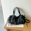 Bolso plisado Boston para mujer 2026 nuevo modelo bolso de mano simple para ir al trabajo bolso vintage bolso de hombro cruzado tote