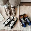 Mismo Estilo que Uva Mamá~Aumento de Altura Interna de 6 cm~Otoño 2026 Nuevos Zapatos de Entrenamiento Alemanes de Cuero con Punta Redonda, Patchwork Elástico Fruncido