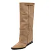 Versão em Couro Botas Longas Femininas Aumento Oculto de Altura 9cm Botas de Cavaleiro Botas de Cano Alto para Calças Outono Inverno Salto Alto Bico Fino Botas Franzidas