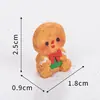 Micro Paisagem Criativa Fofa Boneco de Pão de Gengibre de Natal Casa de Bonecas Cena de Neve Artesanato DIY de Resina Mini Carros Enfeites