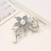 Estilo coreano Vintage Flor Broche Casaco Elegante Casaco All-match Diamante-incrustado Corpete Xale Fivela Pin Acessórios de Decoração
