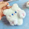 Colgante de oso chirriante, lindo gatito de arroz seco, bufanda, muñeco de peluche, colgante de bolsa, regalo, soporte para el cabello