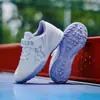 Nuevos zapatos de fútbol con tacos para entrenamiento, zapatos deportivos de competición y entrenamiento con tacos TF para niñas y niños, disponibles para venta al por mayor