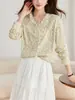 Camisa Floral para Mulheres 2026 Outono Novo Estilo Babados Decote V Renda Fresca e Suave para o Trabalho Manga Longa