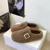 Meias-pantufas Peludas com Fivela Retro e Cobertura para os Dedos Outono/Inverno Planas Preguiçosas Pantufas para Casa Versátil Pelúcia Sapatos Birkenstock